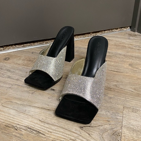 Rhinestone Heels with Square Toe NEW - Picture 1 of 2